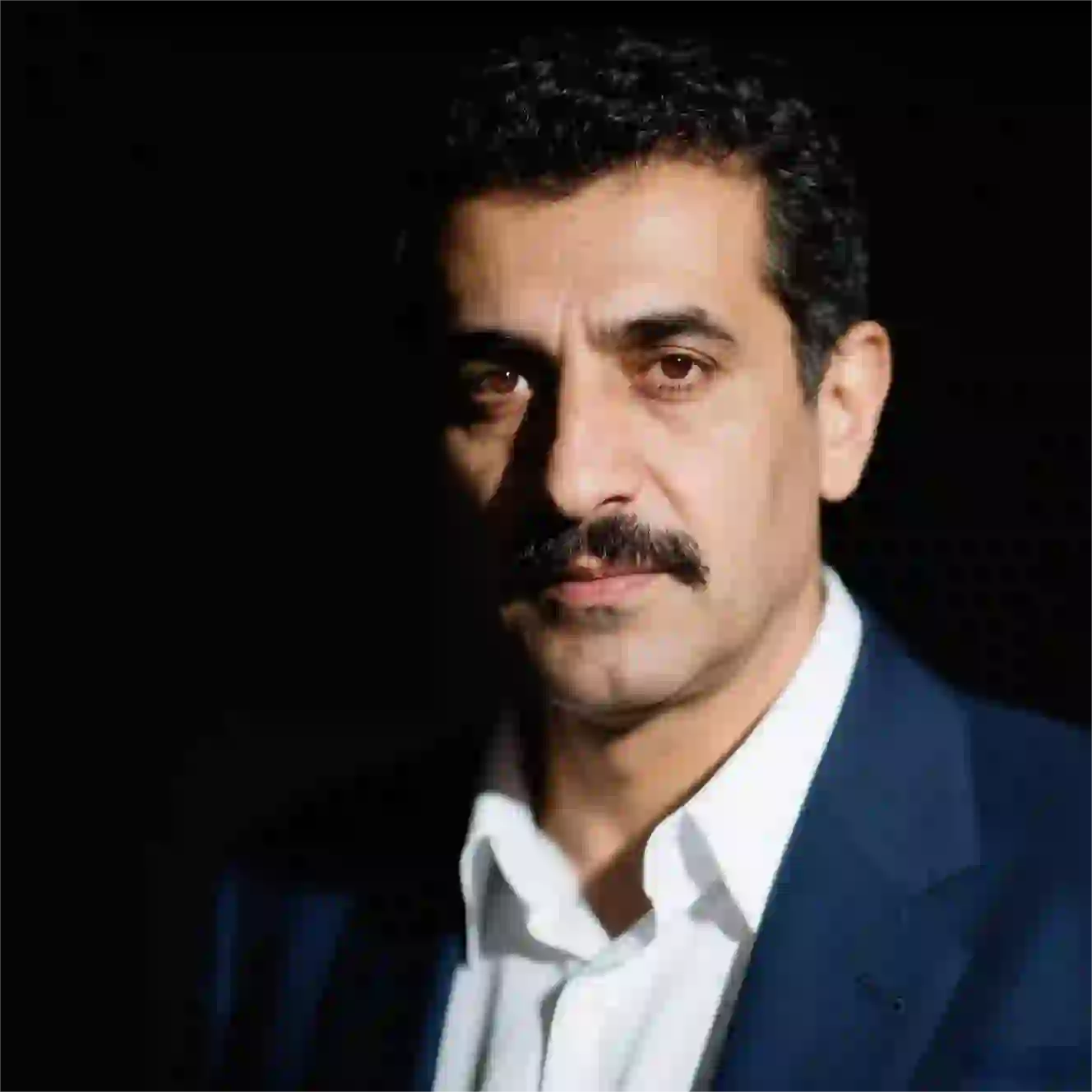 Sarah Johnson - Content creator using bluesky video downloader to download bluesky video free for professional projects